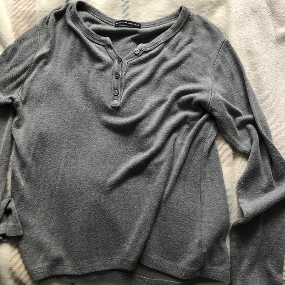 Grey long sleeve - Picture 2 of 2